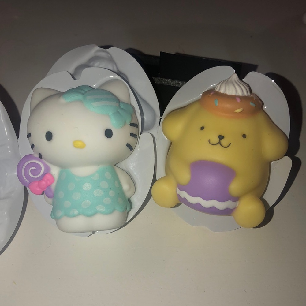 SANRIO hello kitty squishies NIB Easter basket stuffer - Picture 1 of 1